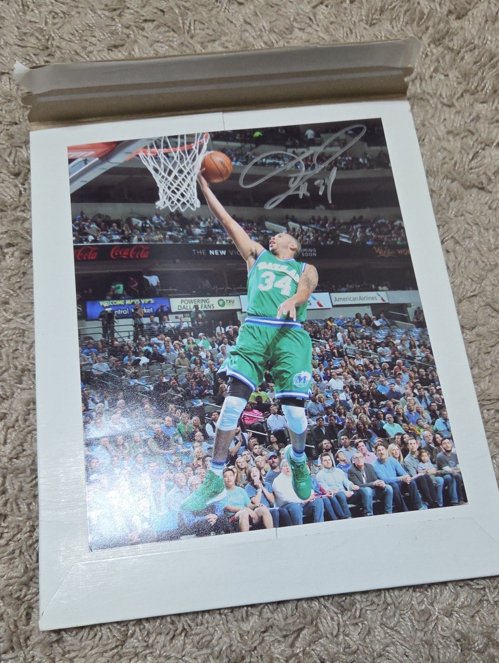 Dallas Mavericks Devin Harris NBA  Autograph 34 basketball
